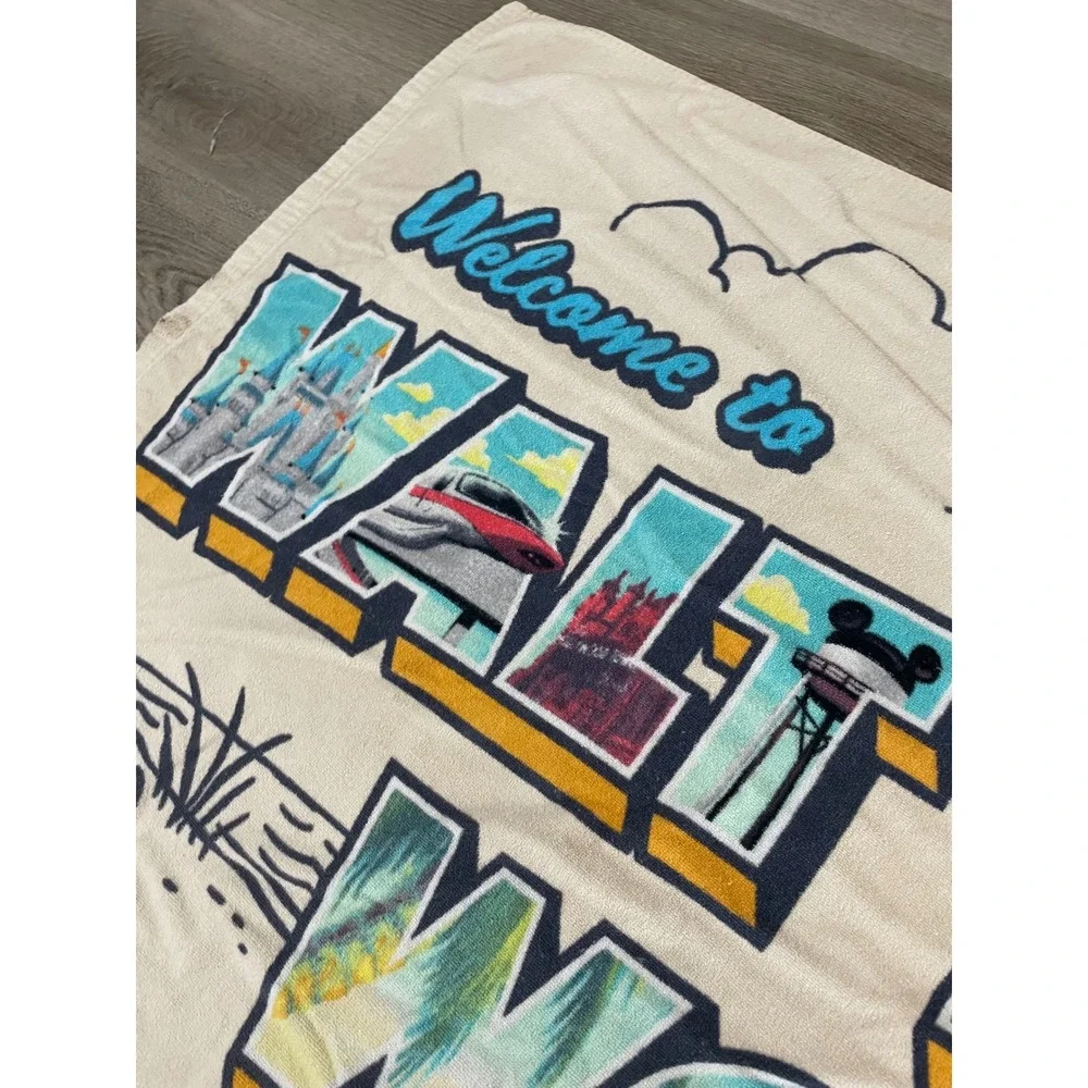 Disney Parks Walt Disney World Resort Beach Towel Cream Graphic 100% Cotton